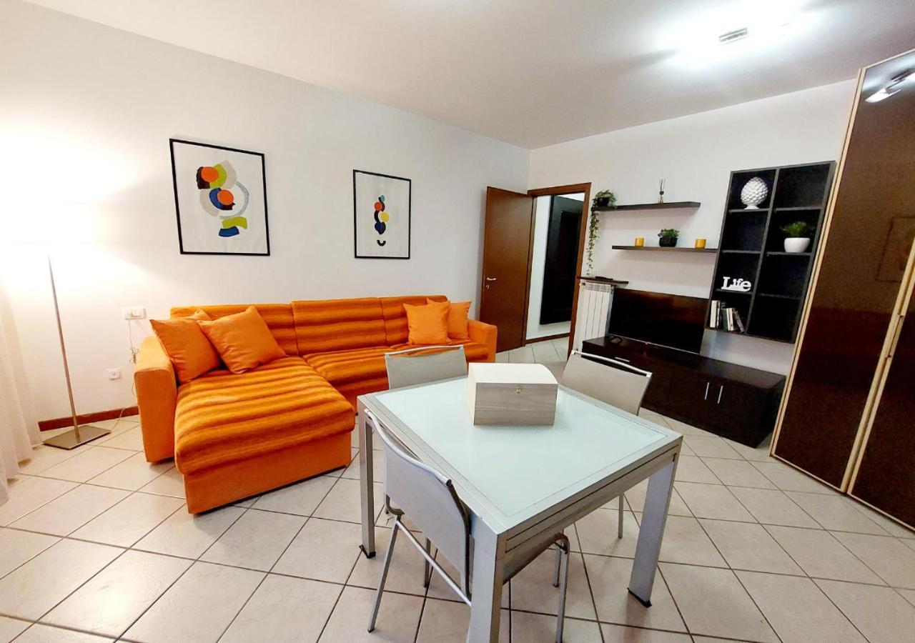 Monolocale-7 Minuti Da Bergamo, 10 Minuti Milan Bergamo Airport Appartement Gorle Buitenkant foto